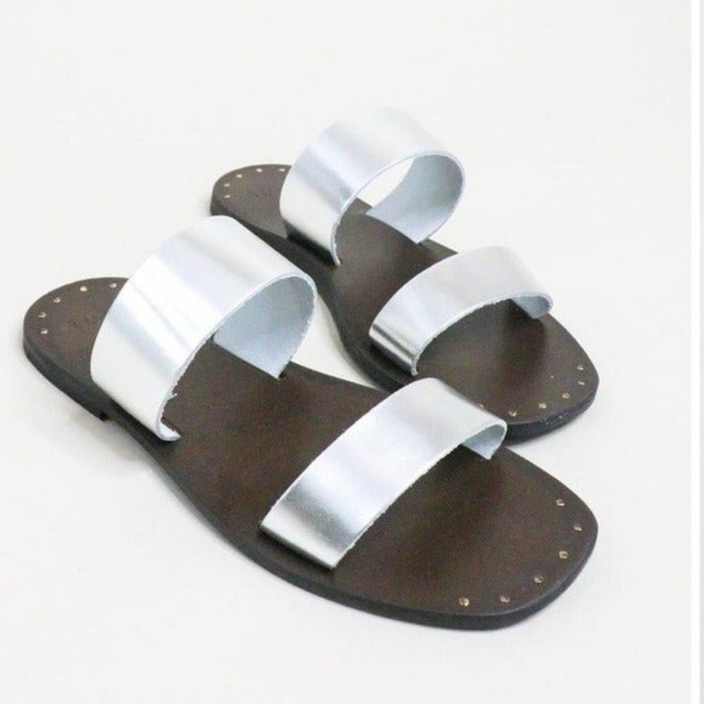 Joie Bannerly Sandals in Silver Woman's 6.5 New with cloth dust bag